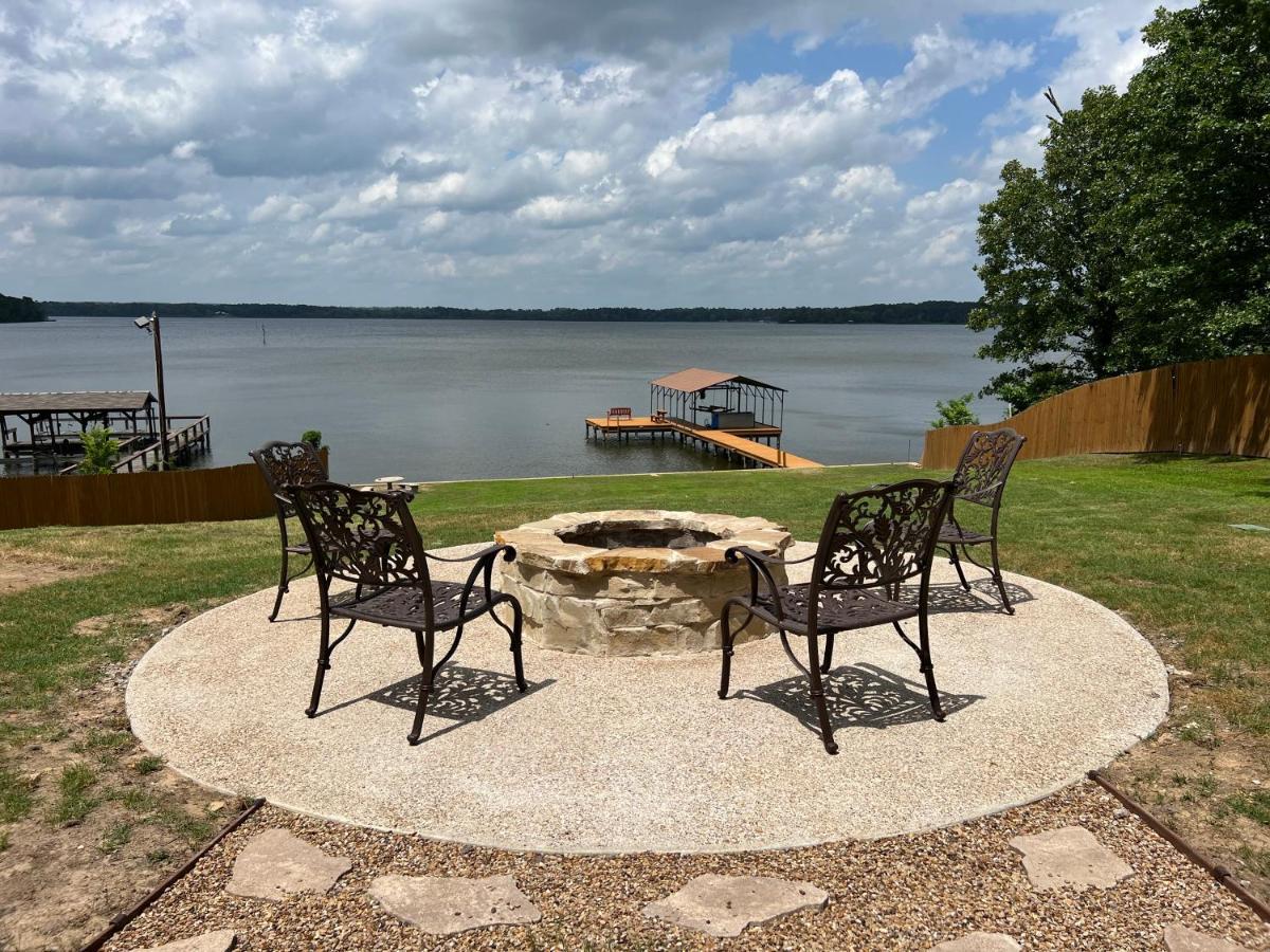 Lakefront Oasis With Private Boat Dock On Lake Palestine Coffee City Екстер'єр фото